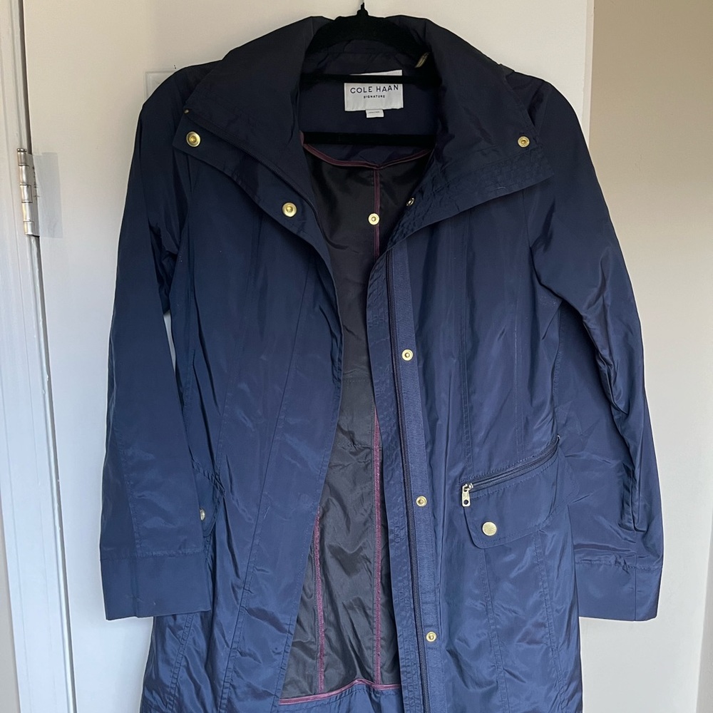 Cole Haan Navy Blue Rain Jacket Lightweight Gold Detail Packable